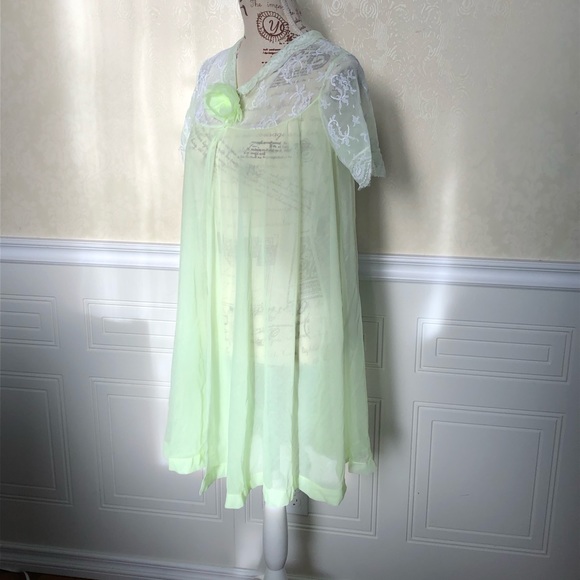 Vintage 1960’s Chiffon Lace Babydoll - Picture 2 of 8